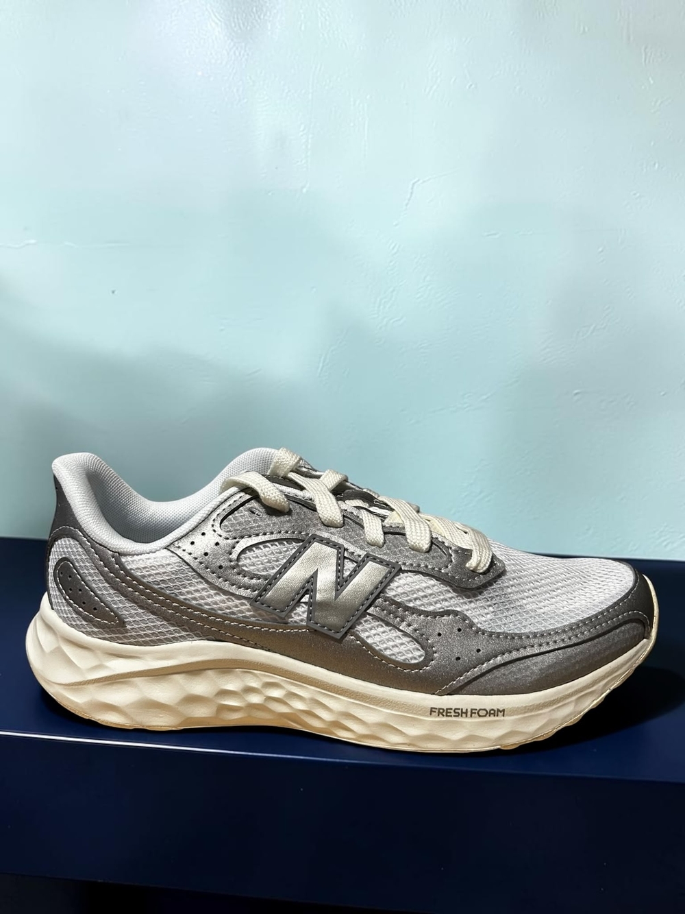 New Balance Women's Grey and Cream Fresh Foam Sneaker